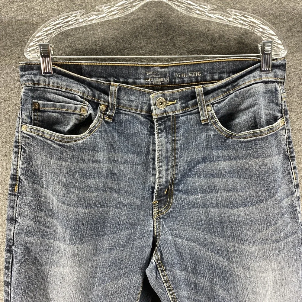 Levis Jeans Mens 34x30‎ Blue Athletic Mid Rise Denim Stretch Western Straight